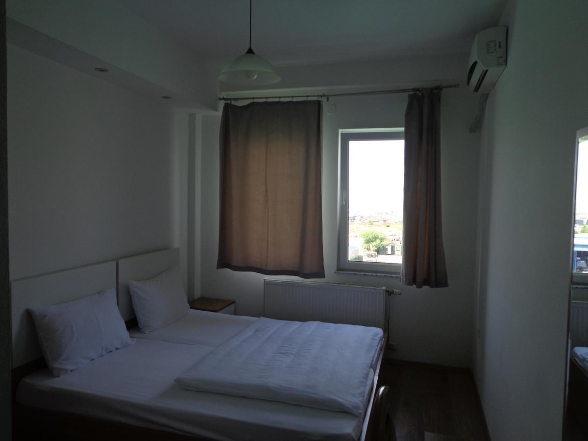 Hotel Rio Prishtinë Ngoại thất bức ảnh